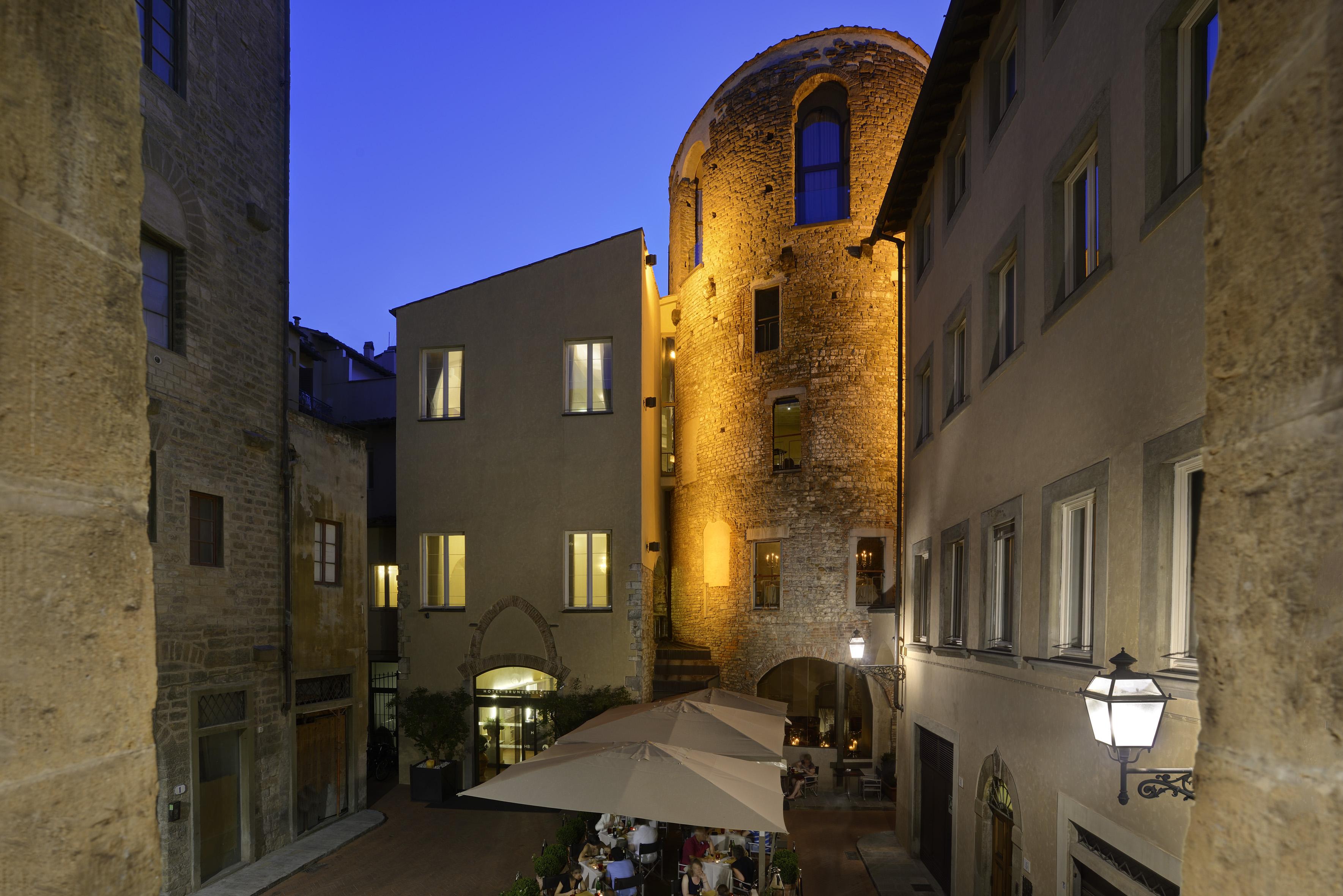 Brunelleschi Hotel Флоренция Экстерьер фото